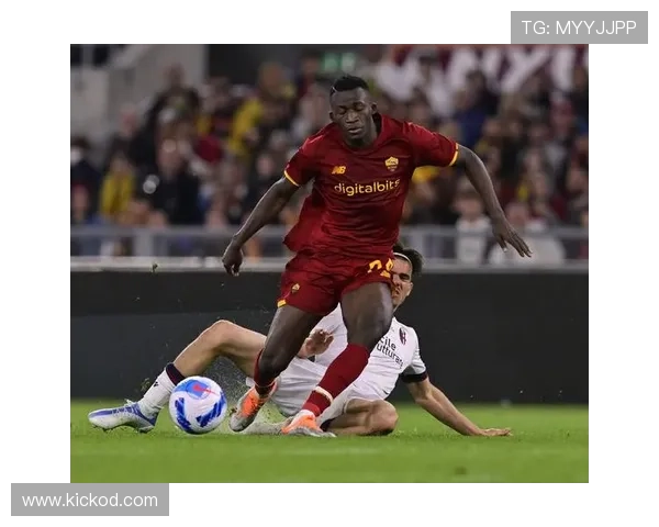 AC米兰陷入困境：战术混乱与阵容老化，豪门复兴之路何在？