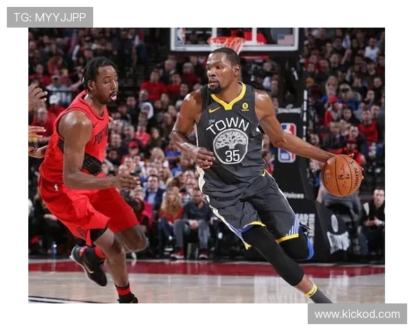 杜兰特单打效率提升显著拉开与对手关键时刻得分差距